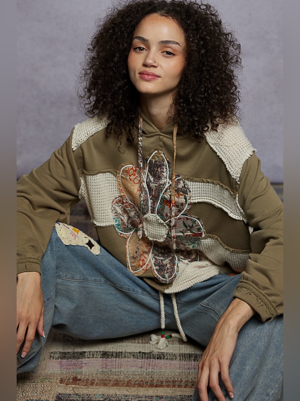POL Boho Floral Patchwork Olive Green Hoodie Size Large